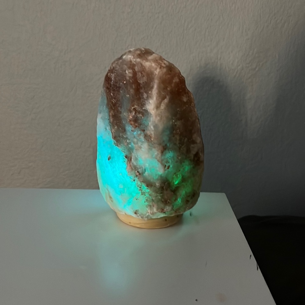 Salt lamp